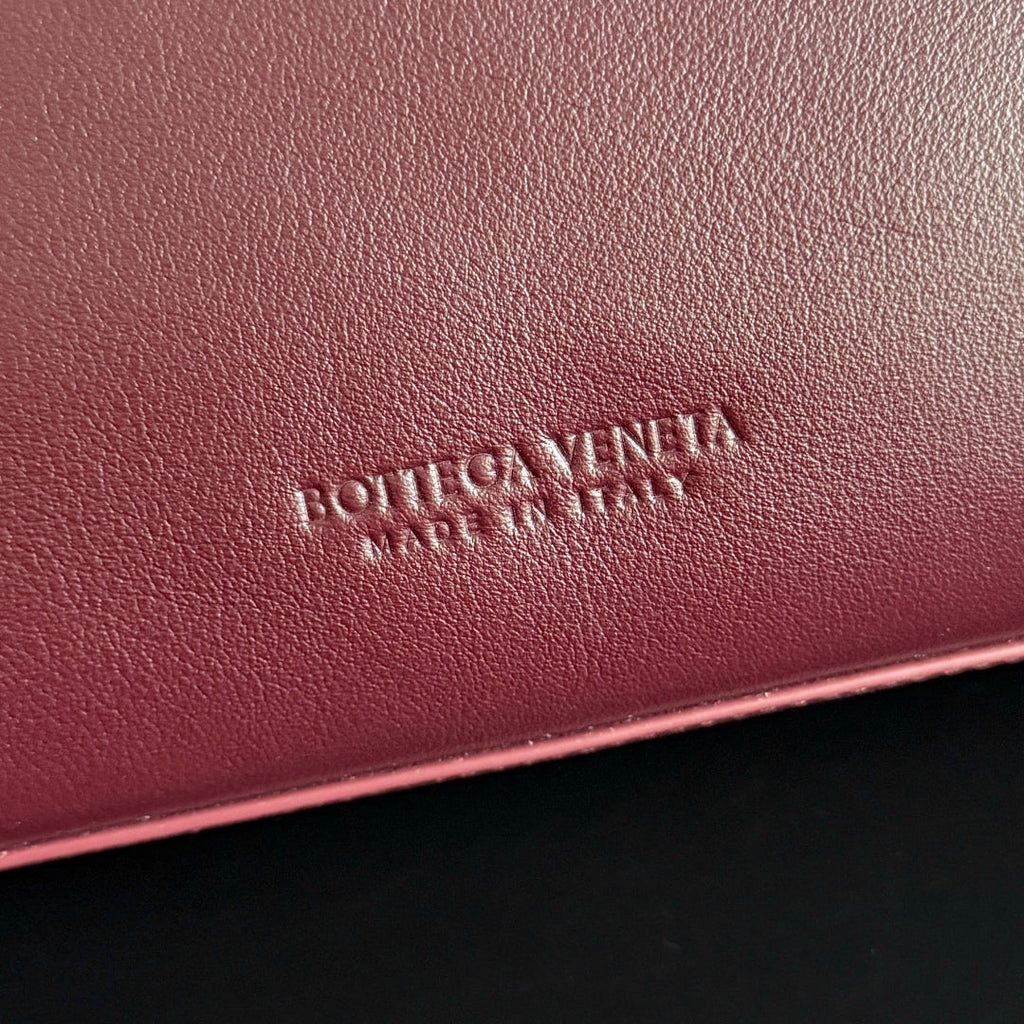 MEDIUM CIAO CIAO 34 IN BURGUNDY CALFSKIN