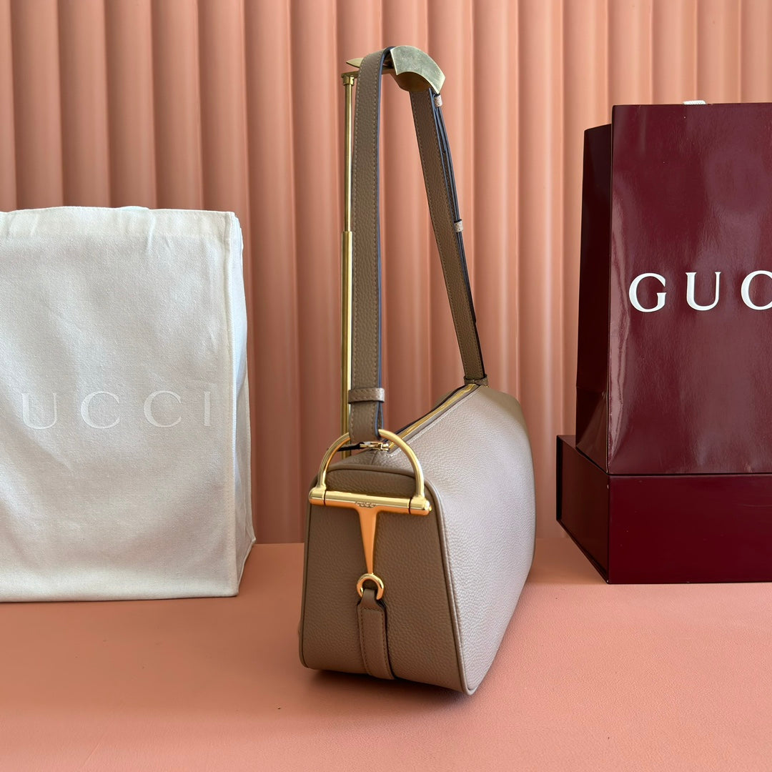 GUCCI 26S SHOULDER BAG 31 IN LIGHT EARTH BROWN CALFSKIN