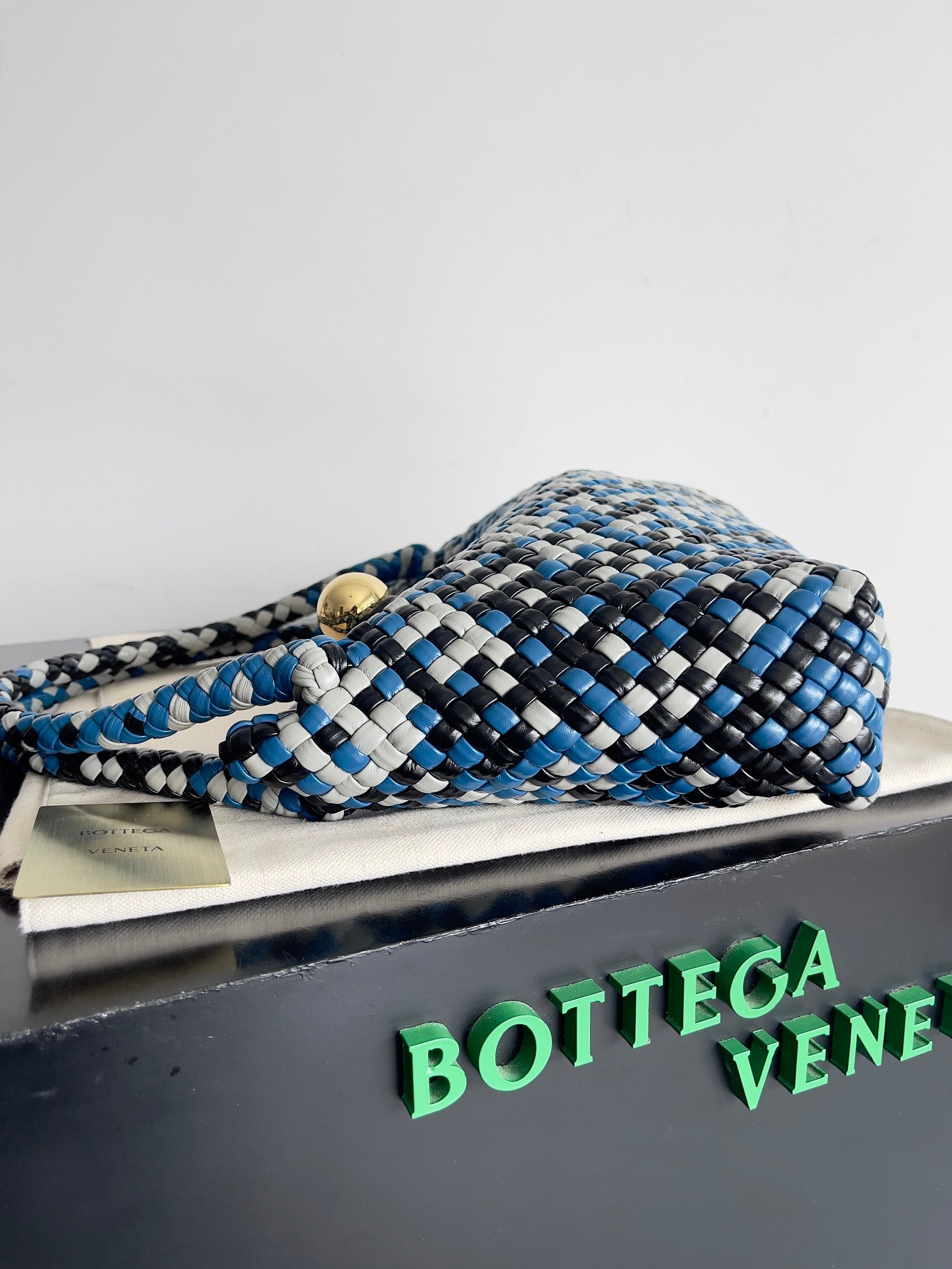 TOSCA SHOULDER BAG 27 IN BLUE MIX BLACK AND WHITE LAMBSKIN