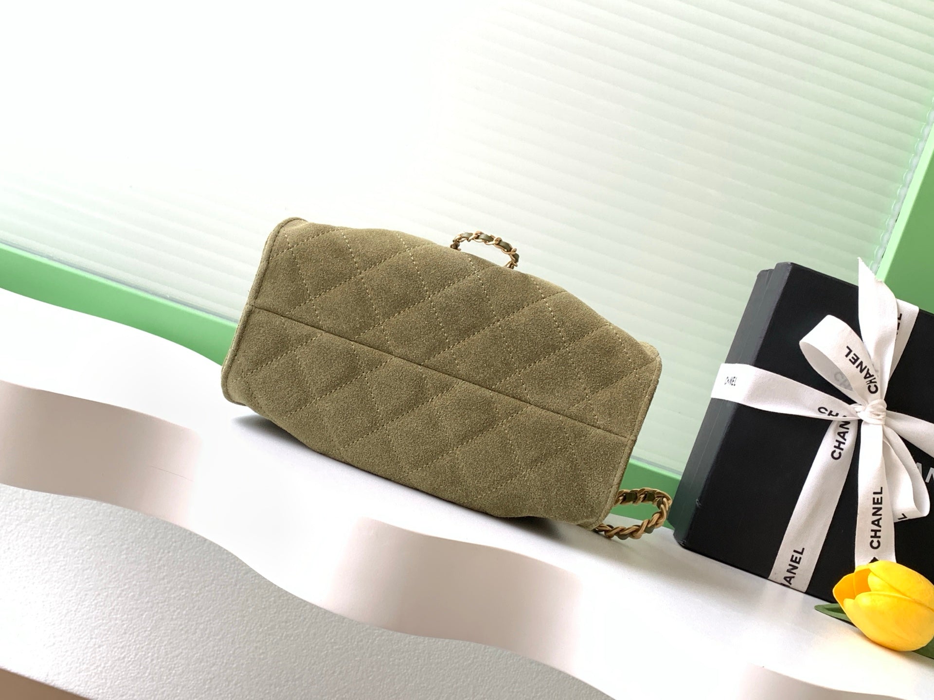 CHANEL 25S HOBO BAG 22 IN MOSS GREEN SUEDE WITH GOLD HARDWARE